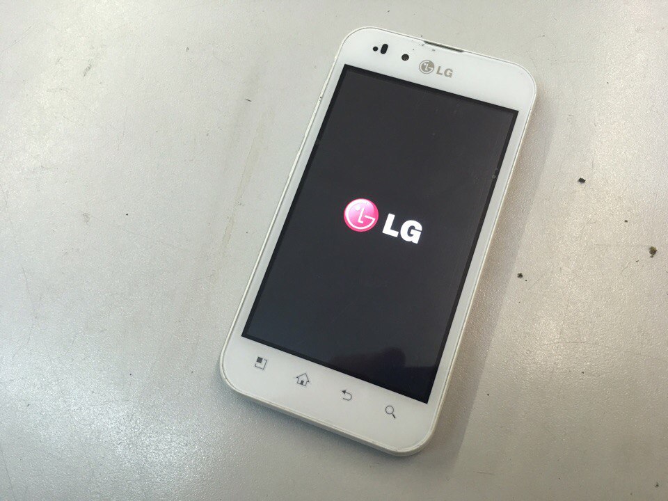 Ремонт телефона LG p790